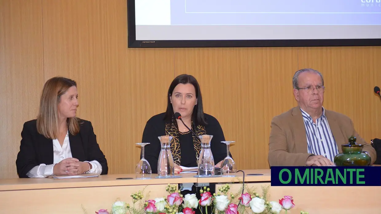 PS aposta na estabilidade e abriu espaço ao PSD na liderança da Assembleia Municipal de Coruche