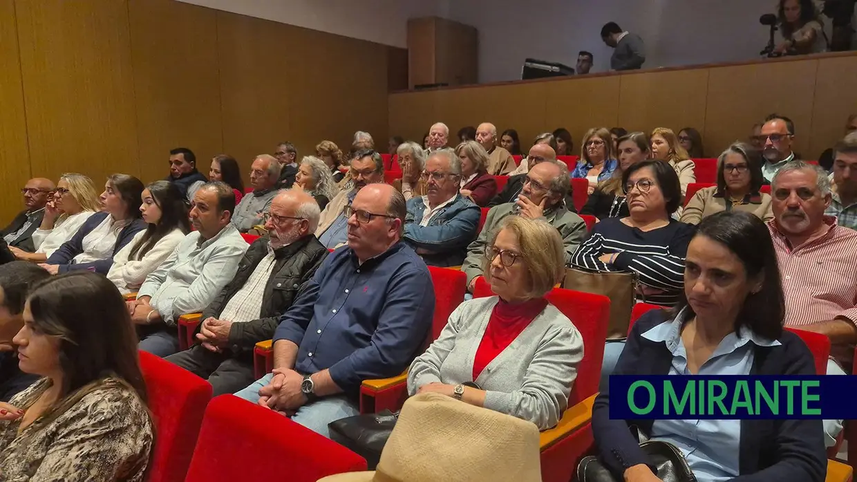 PS aposta na estabilidade e abriu espaço ao PSD na liderança da Assembleia Municipal de Coruche