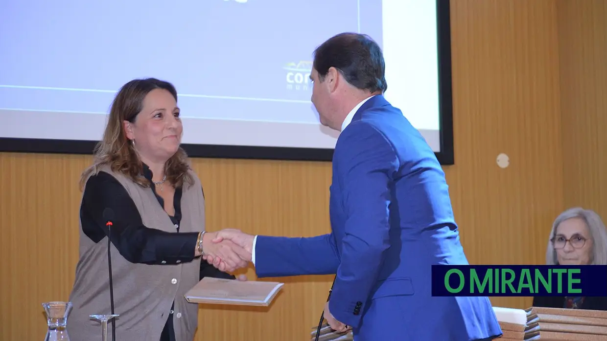 PS aposta na estabilidade e abriu espaço ao PSD na liderança da Assembleia Municipal de Coruche