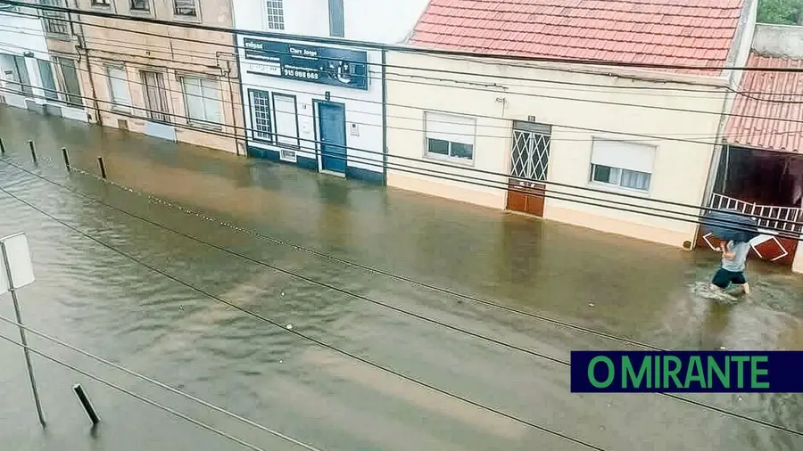 À espera que o barco passe!