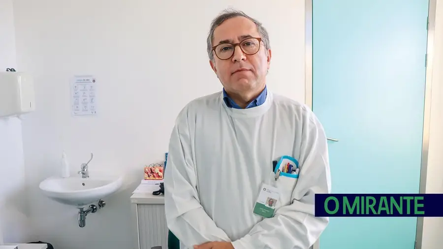 Psoríase afecta milhares de pessoas mas é possível viver com a doença sem limitações