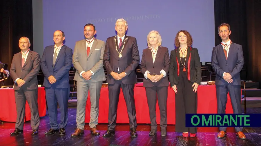 Autarcas de Ourém tomaram posse com os mesmos rostos na liderança da câmara e assembleia
