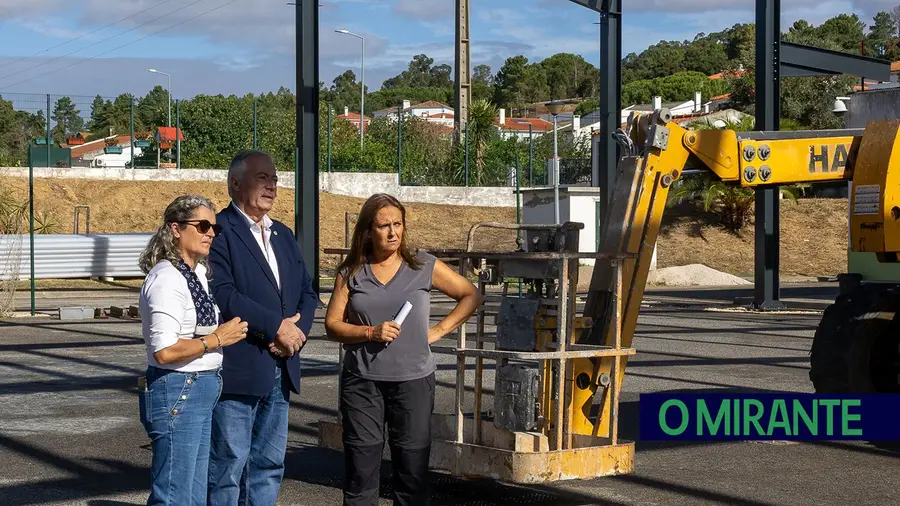 Escolas de Azambuja recebem novas coberturas para os recreios