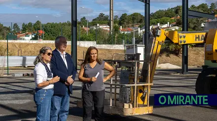 Escolas de Azambuja recebem novas coberturas para os recreios