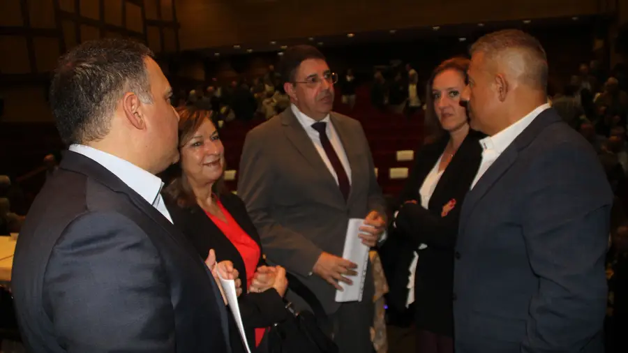 Presidente e vereadora Ana Casebre têm o maior número de pelouros na Câmara de Almeirim