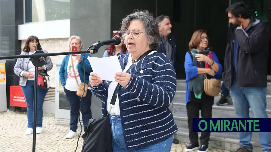 Urgências encerradas no Hospital Vila Franca de Xira entre as críticas dos utentes dos serviços públicos