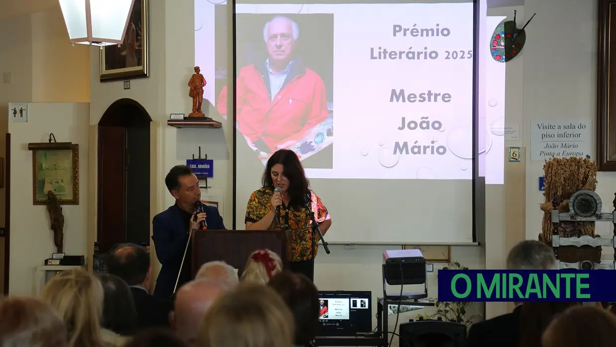 Alenquer prestou sentida homenagem ao pintor João Mário