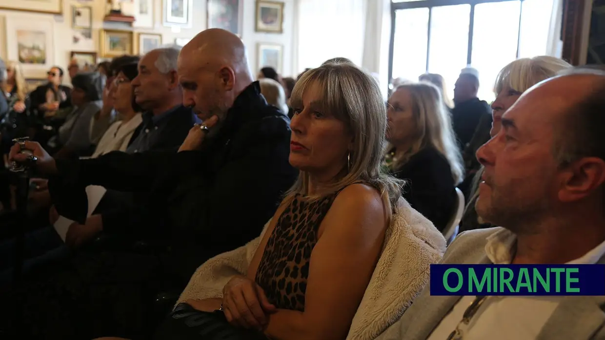 Alenquer prestou sentida homenagem ao pintor João Mário