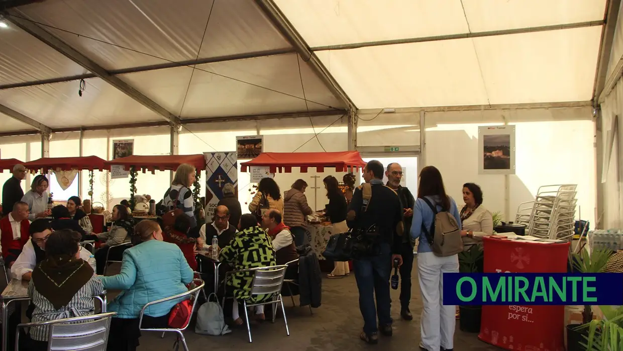 Festa do Marmelo juntou várias instituições no Mercado de Tomar por uma boa causa