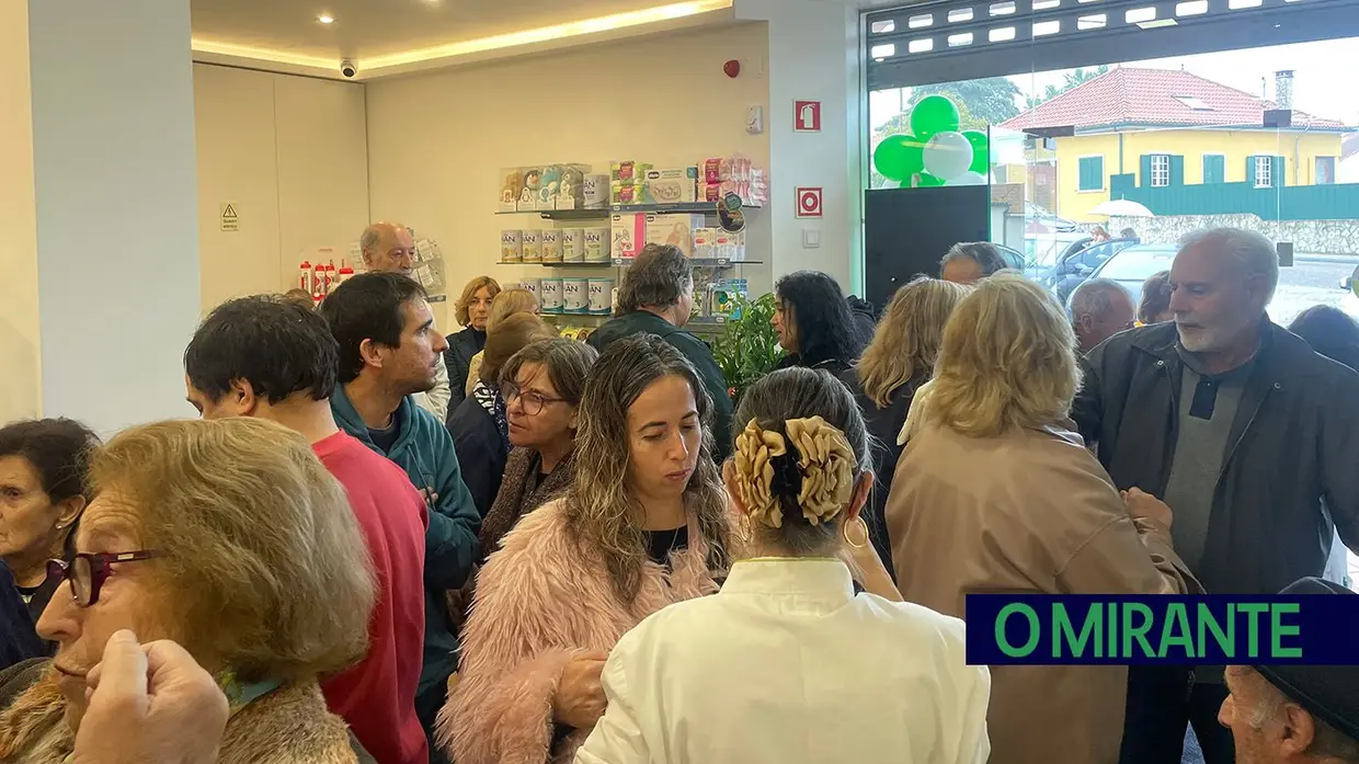 Farmácia Idealsaúde inaugurada em Santa Cita