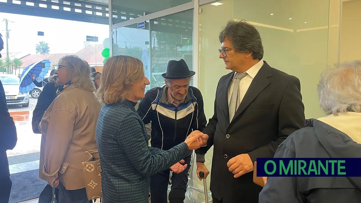 Farmácia Idealsaúde inaugurada em Santa Cita