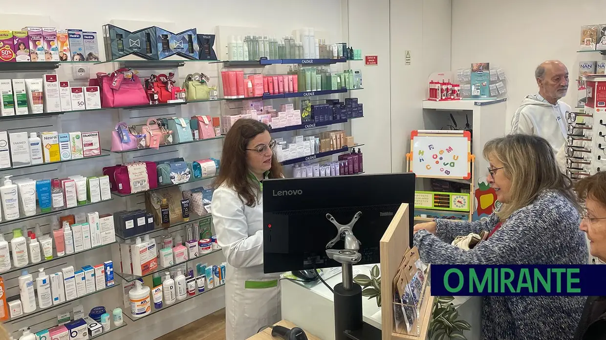 Farmácia Idealsaúde inaugurada em Santa Cita