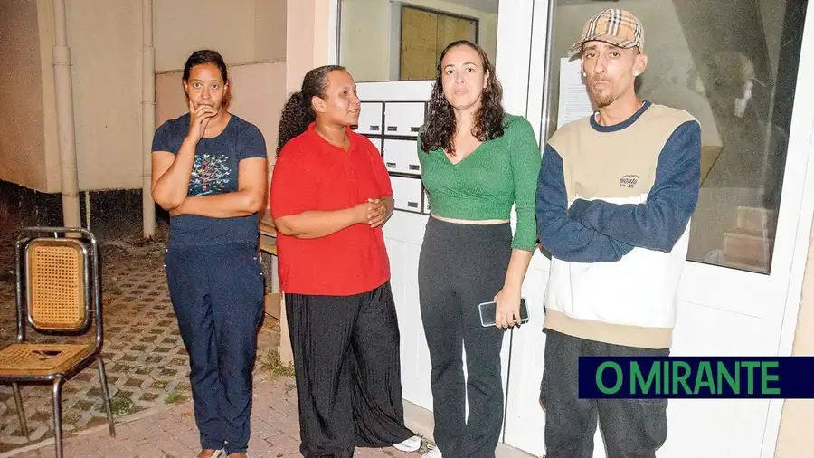 Moradores de Arcena vítimas de puxada ilegal já têm electricidade