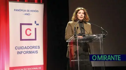 Há mais de 500 mil cuidadores informais mas apenas 18 mil têm estatuto reconhecido