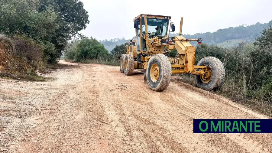 Protesto de munícipe deixa obra parada em Torres Novas