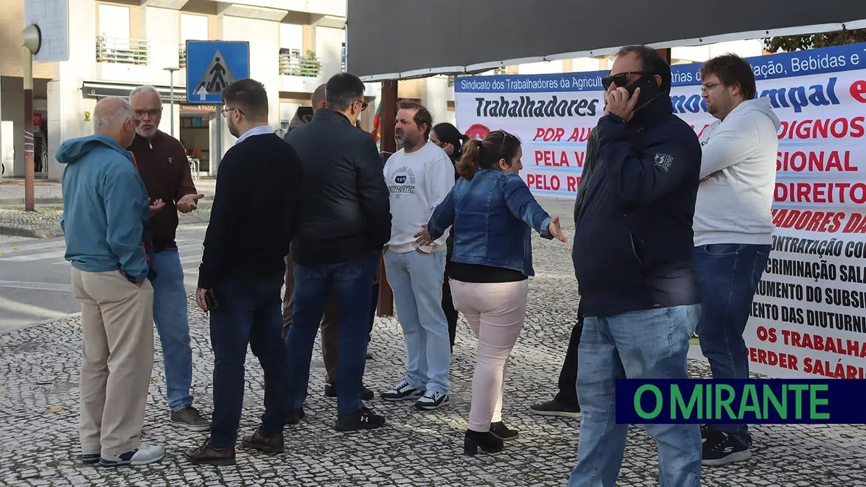 Trabalhadores da Sumol Compal em Almeirim em greve com adesão de 70%