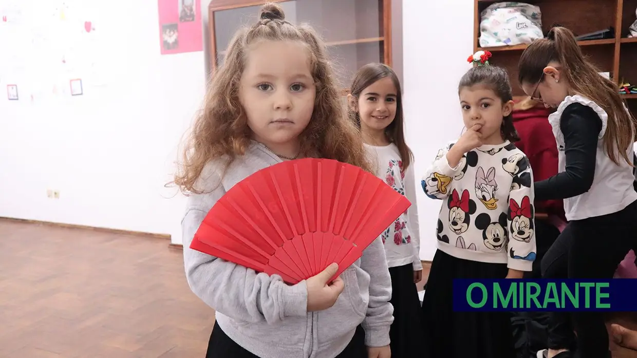 Las Rubias dão novo ritmo à aldeia de Vale do Paraíso