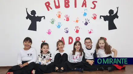 Las Rubias dão novo ritmo à aldeia de Vale do Paraíso