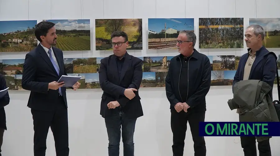 Tiago Carrão inaugurou exposição na Casa dos Cubos. Foto Município de Tomar