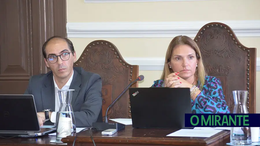 Mercado de Natal decorre este ano em Benavente e alternará com Samora Correia