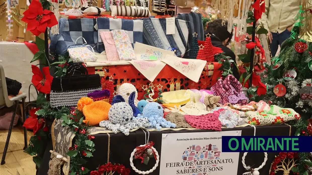 Centro cultural acolhe primeira feira da Associação de Artesãos do Entroncamento