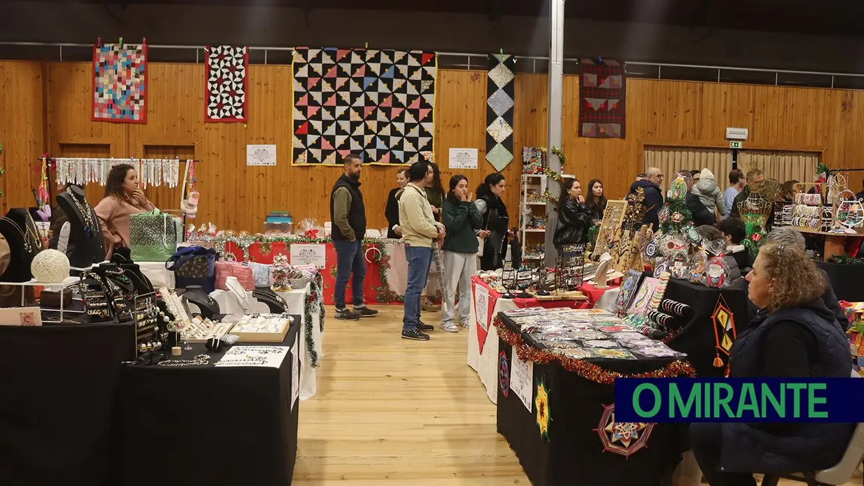 Centro cultural acolhe primeira feira da Associação de Artesãos do Entroncamento