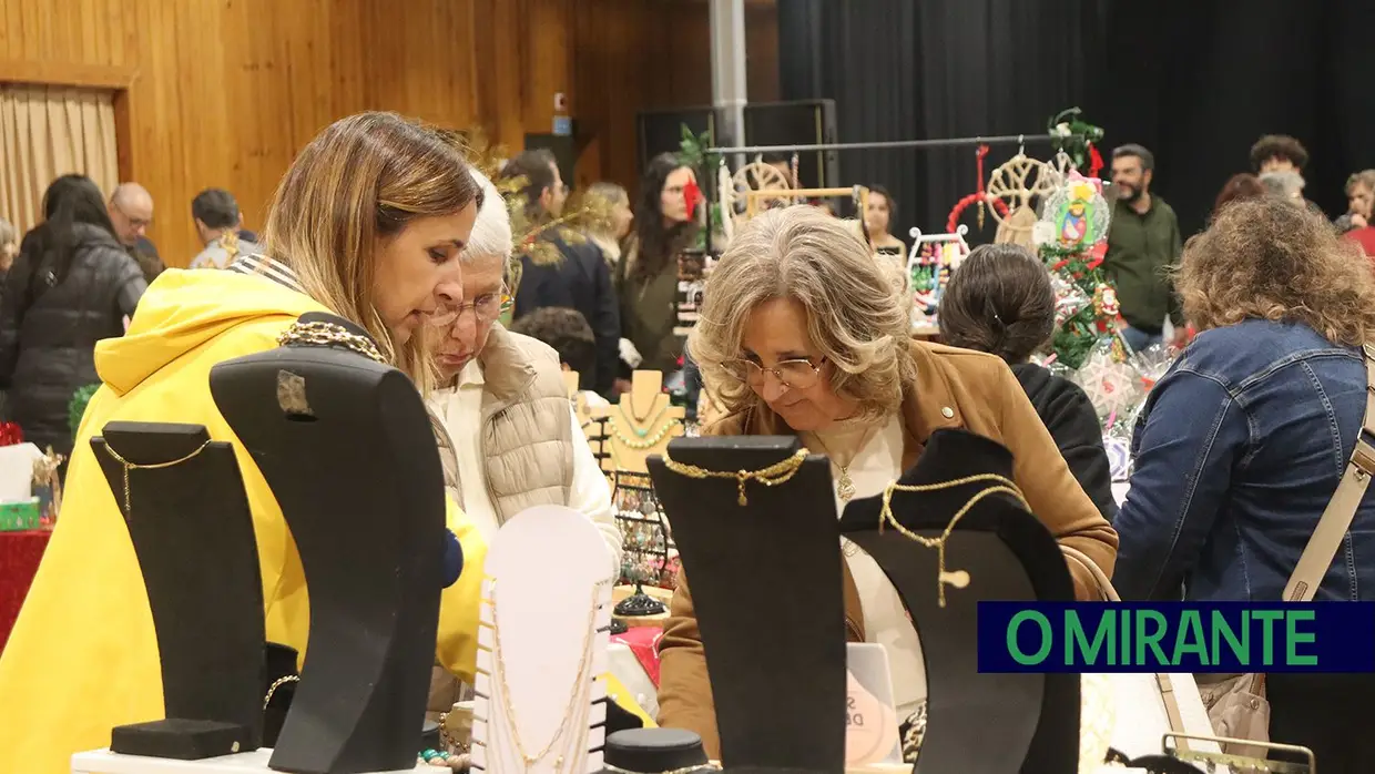 Centro cultural acolhe primeira feira da Associação de Artesãos do Entroncamento