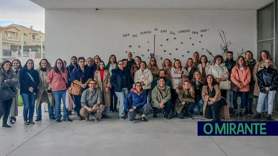 Docentes de Samora e Benavente reforçam importância do brincar nas escolas com visita a Torres Vedras