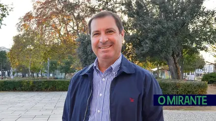 Elevador da Calçadinha continua a falhar e oposição fala em inauguração precipitada 