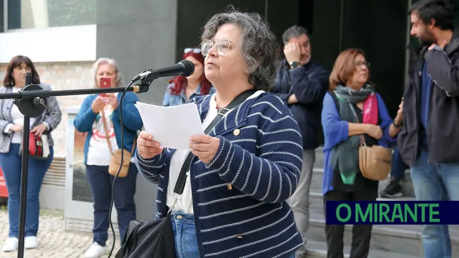 Urgências encerradas no Hospital Vila Franca de Xira entre as críticas dos utentes dos serviços públicos 