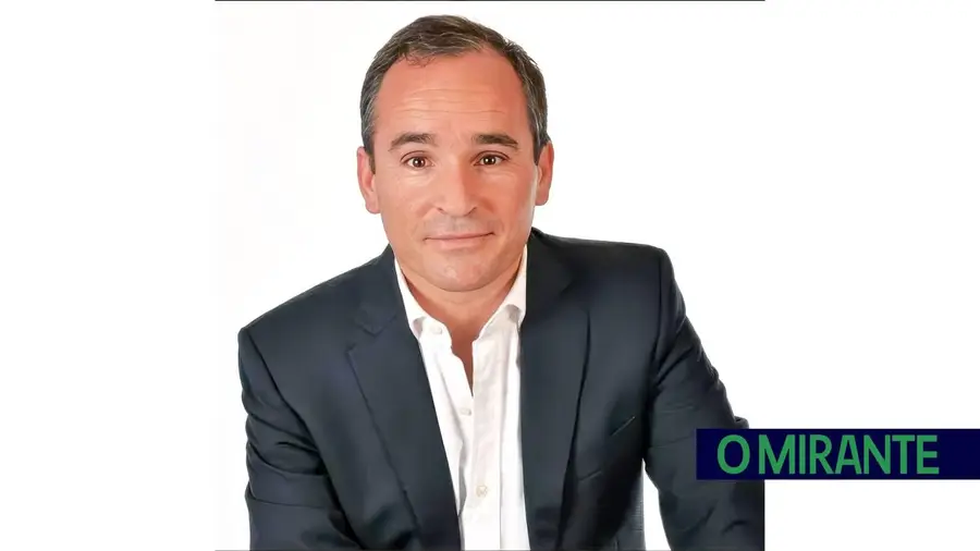 “Alguma desatenção ou quase indiferença em relação ao que acontece noutros países resulta do excesso de informação”