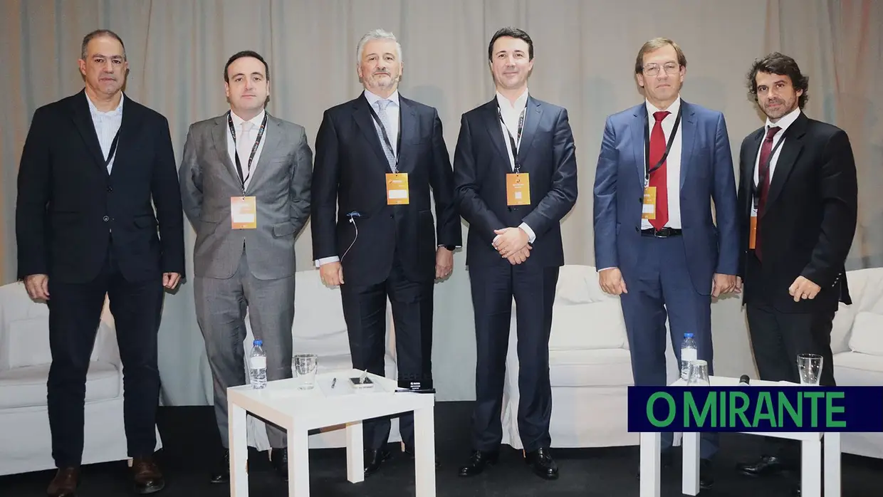 Empresários da metalurgia e eletromecânica reuniram em Santarém para debater desafios do sector