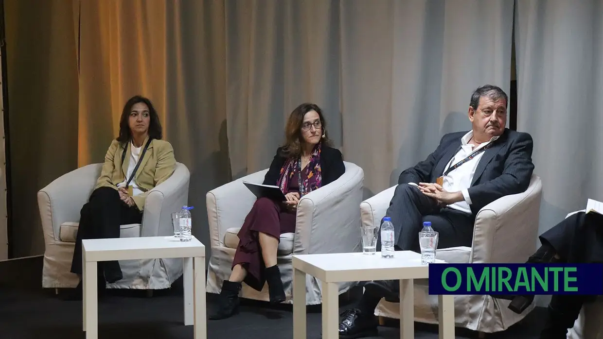 Empresários da metalurgia e eletromecânica reuniram em Santarém para debater desafios do sector