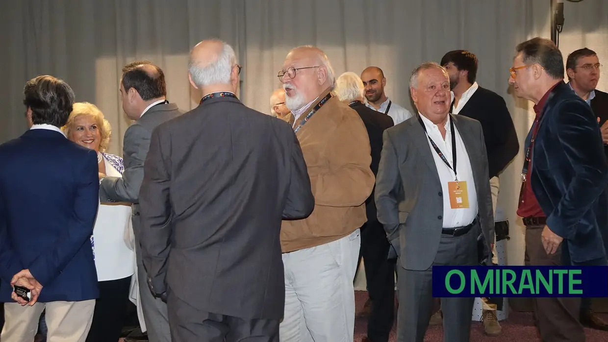 Empresários da metalurgia e eletromecânica reuniram em Santarém para debater desafios do sector