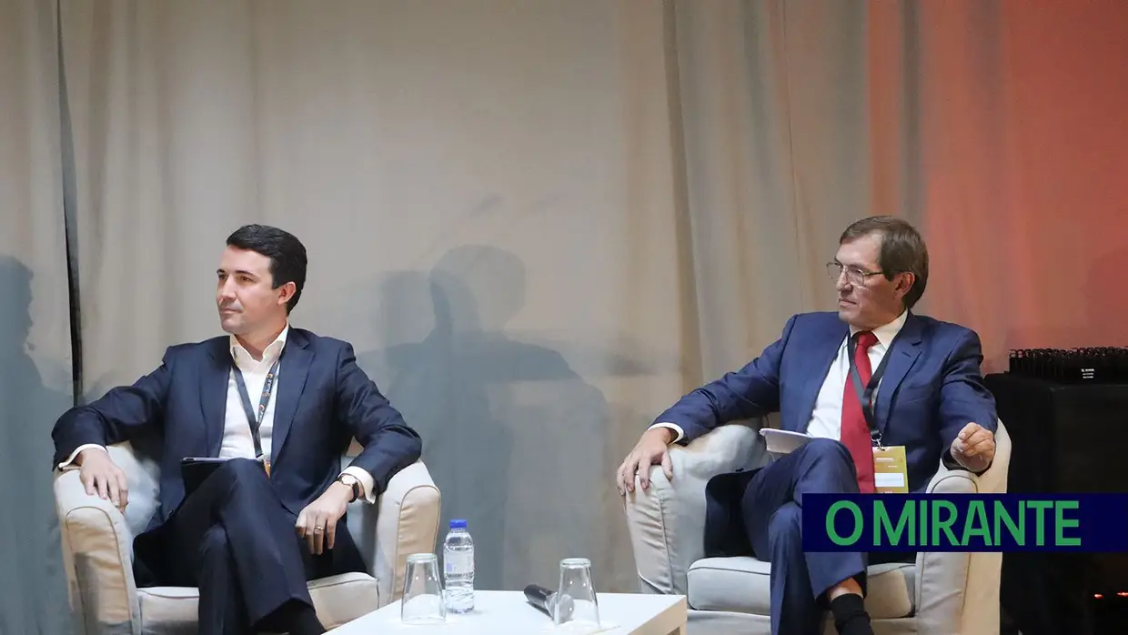 Empresários da metalurgia e eletromecânica reuniram em Santarém para debater desafios do sector