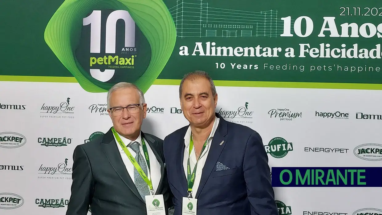 petMaxi comemora 10 anos e inaugura armazém automático