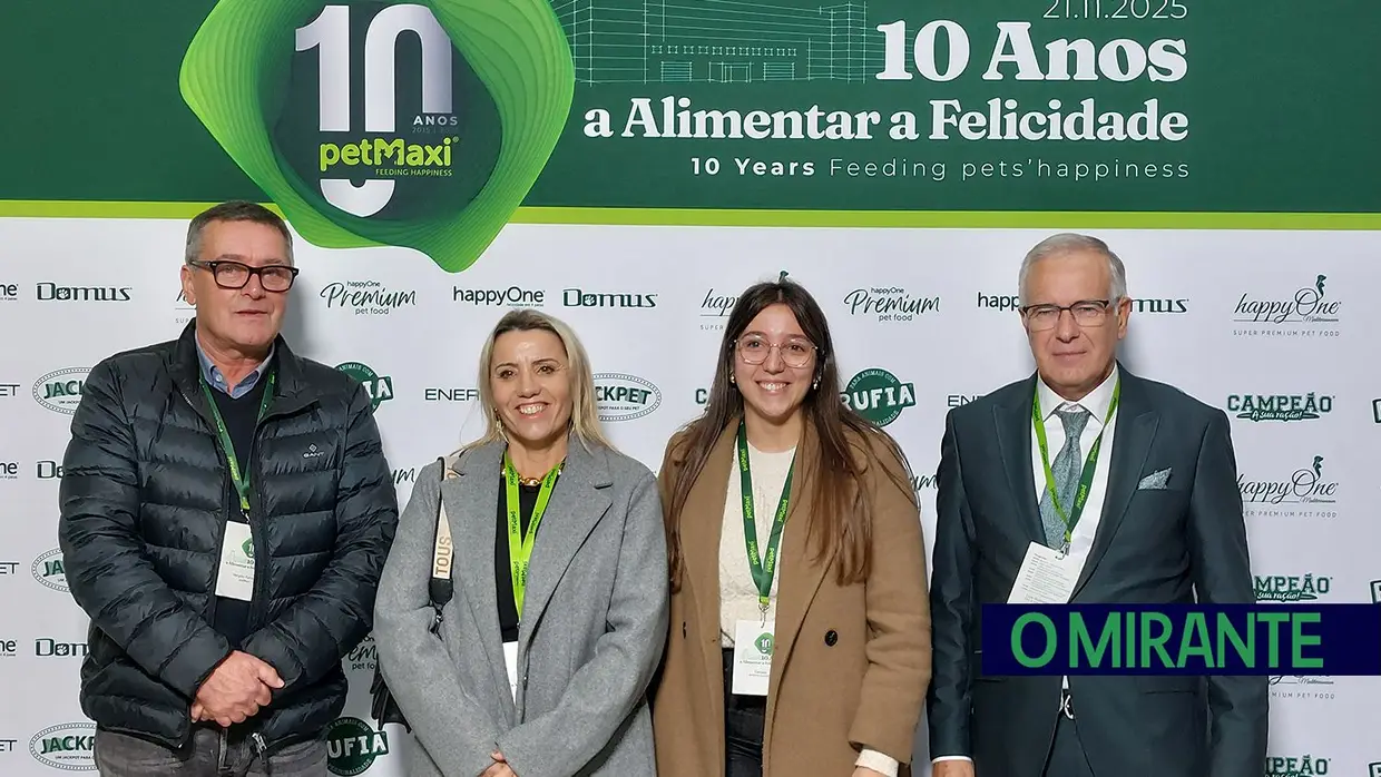 petMaxi comemora 10 anos e inaugura armazém automático