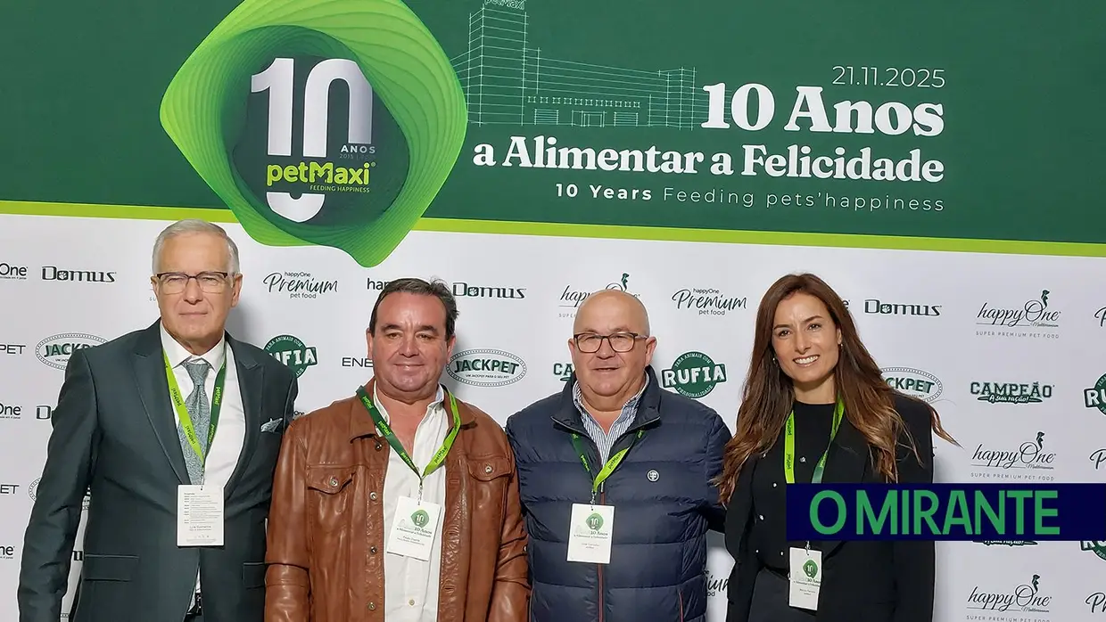 petMaxi comemora 10 anos e inaugura armazém automático