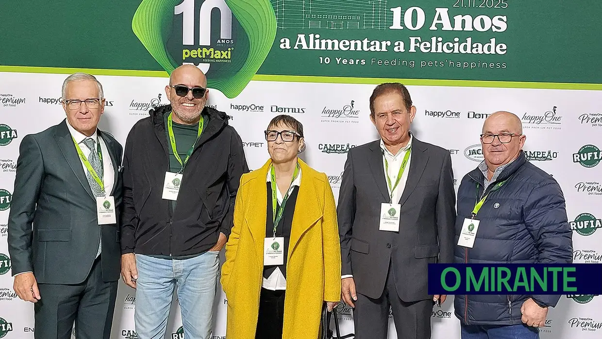 petMaxi comemora 10 anos e inaugura armazém automático