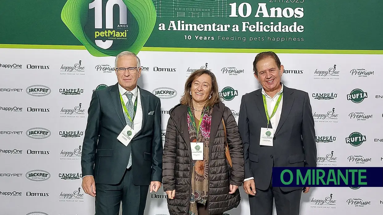 petMaxi comemora 10 anos e inaugura armazém automático