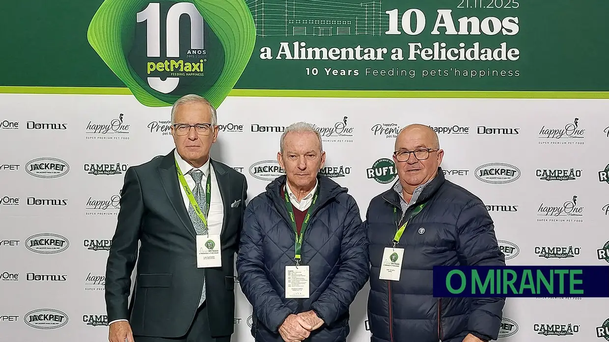 petMaxi comemora 10 anos e inaugura armazém automático