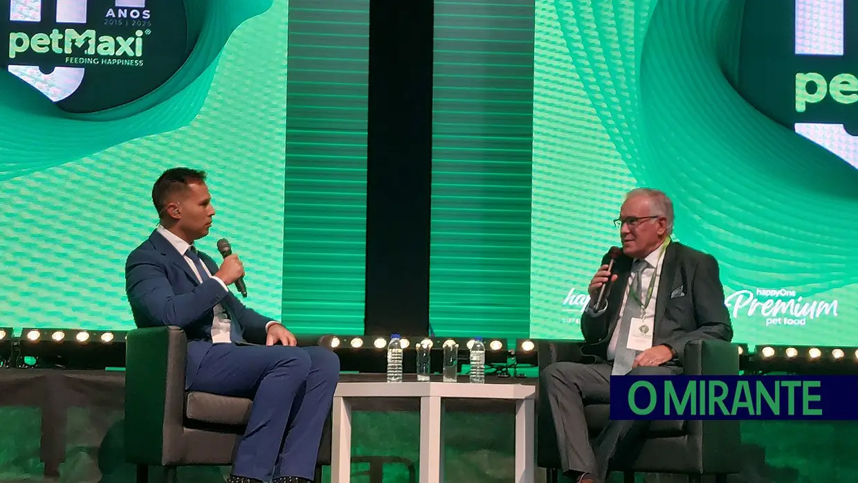 petMaxi comemora 10 anos e inaugura armazém automático