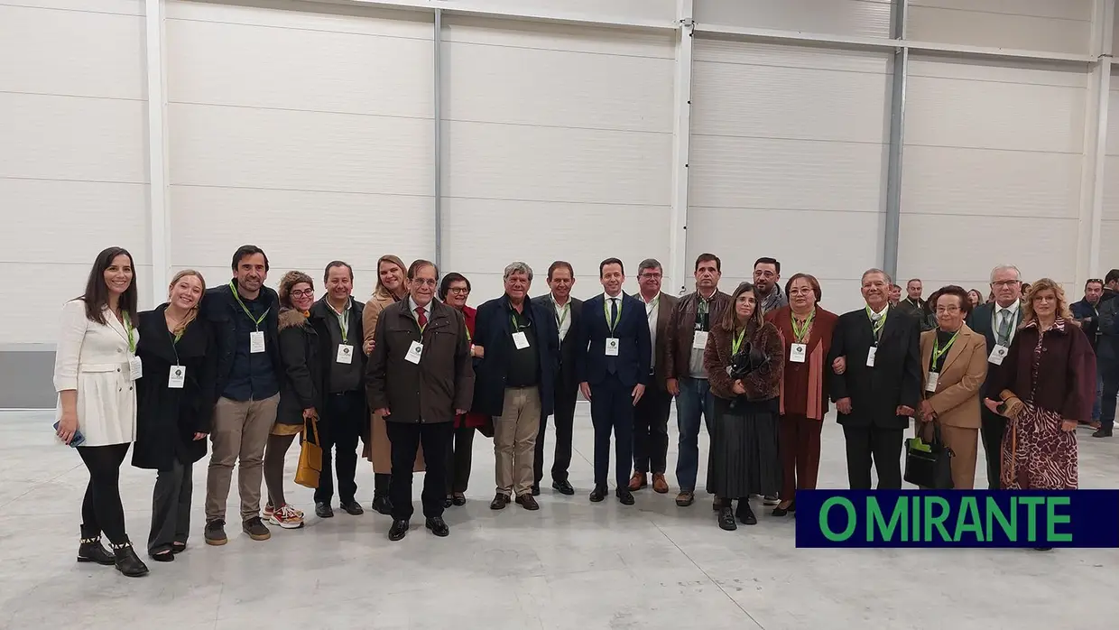 petMaxi comemora 10 anos e inaugura armazém automático