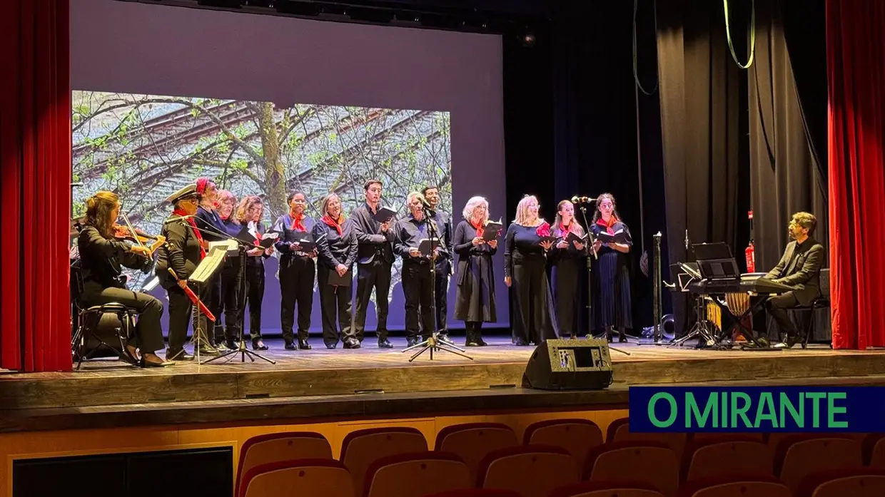 Coro dos Comuns cantou e encantou em Mação