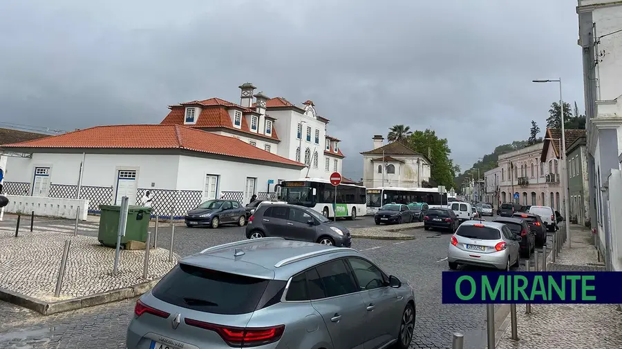 Estrada da Estação com um só sentido está a ser ponderada em Santarém