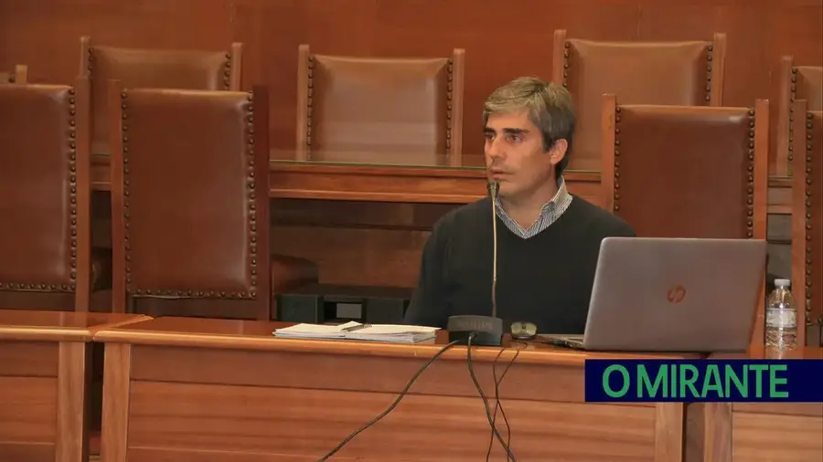 Câmara do Cartaxo aprova objectivos estratégicos para avaliar desempenho dos funcionários