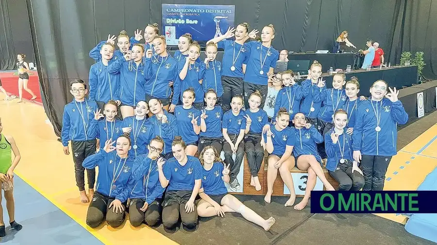 Académica de Santarém organiza Sarau de Natal de Ginástica Acrobática