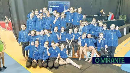 Académica de Santarém organiza Sarau de Natal de Ginástica Acrobática