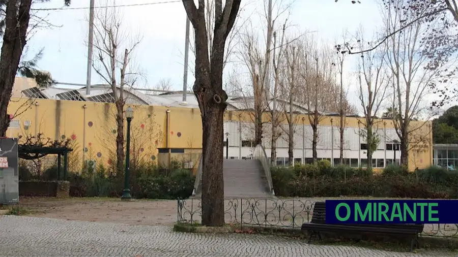 Detectada legionella nas Piscinas Municipais de Torres Novas