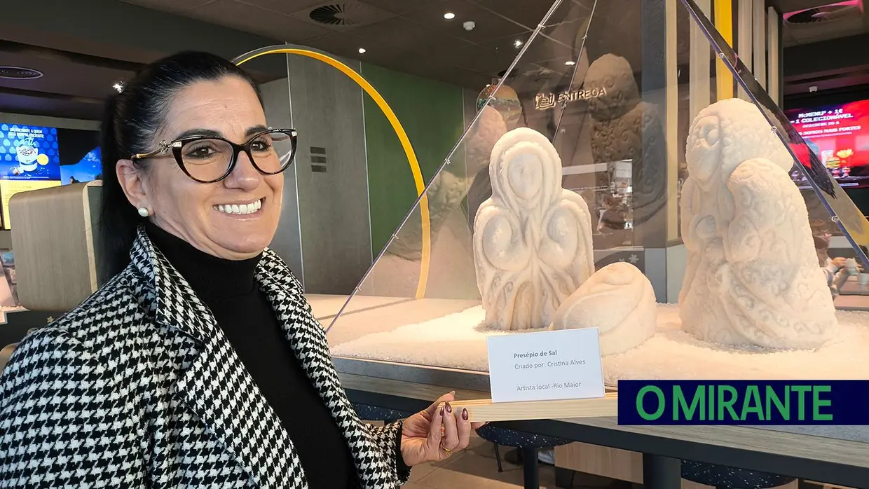 McDonald’s de Rio Maior com Presépio de Sal durante a época natalícia